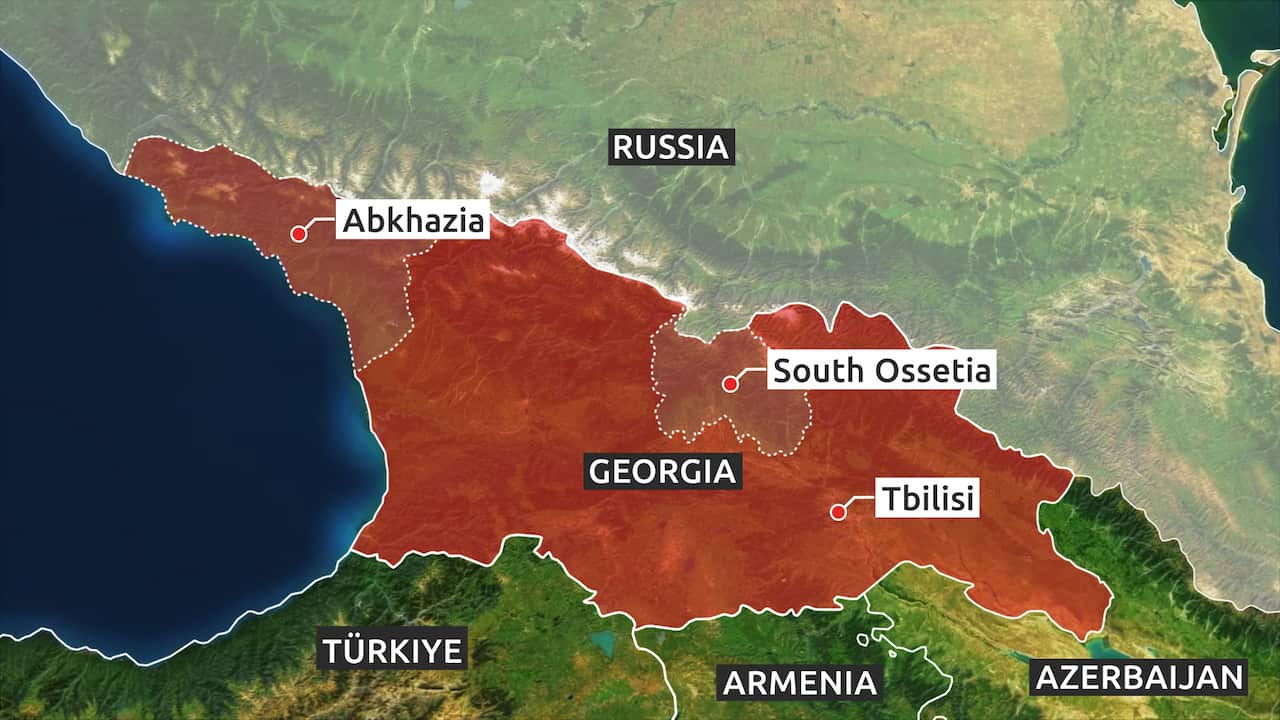 A map of Georgia showing its neighbours, Turkiye, Russia, Armenia and Azerbaijan as well two Georgian regions, Abkhazia and South Ossetia, currently under Russian control.