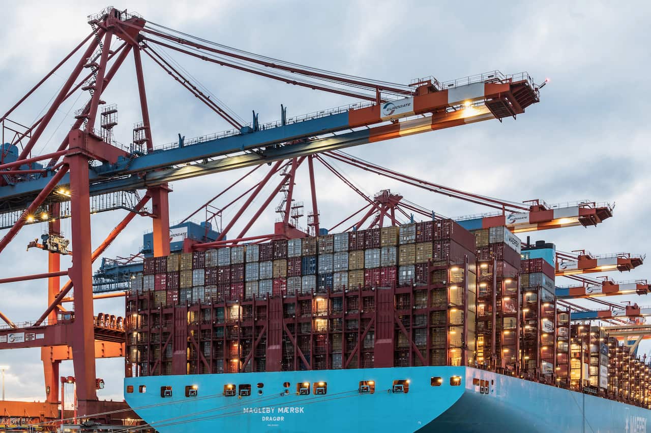 Photo - Cargo ship- Pexels - Wolfgang Weiser.jpg