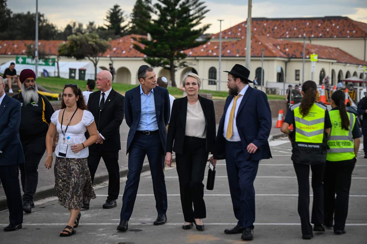 People Join Vigil In Remembrance Of Bondi Shooting Victims