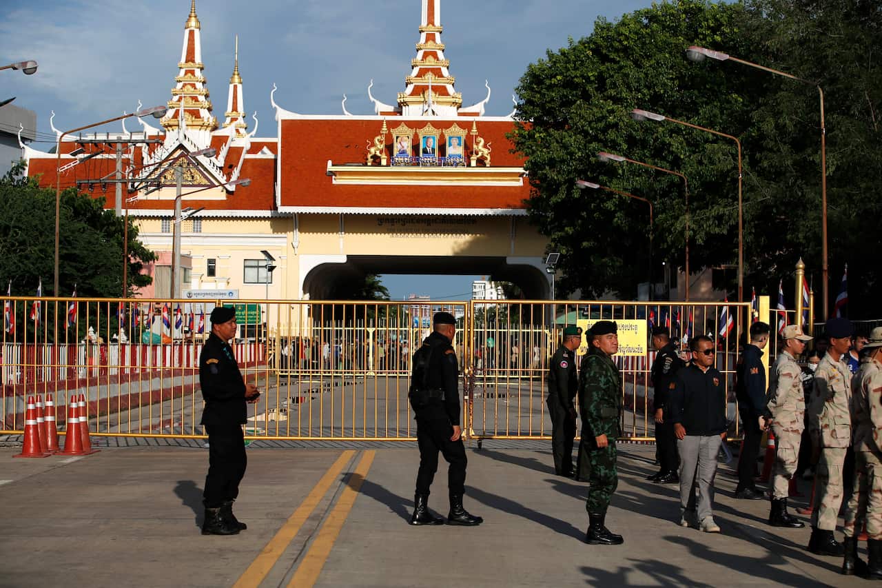 Thailand closes land crossings with Cambodia amid border disputes
