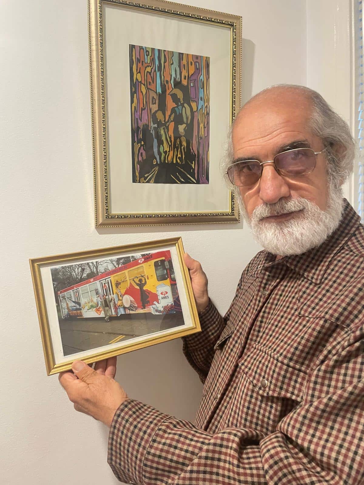 Esia Aslami (2).jpeg