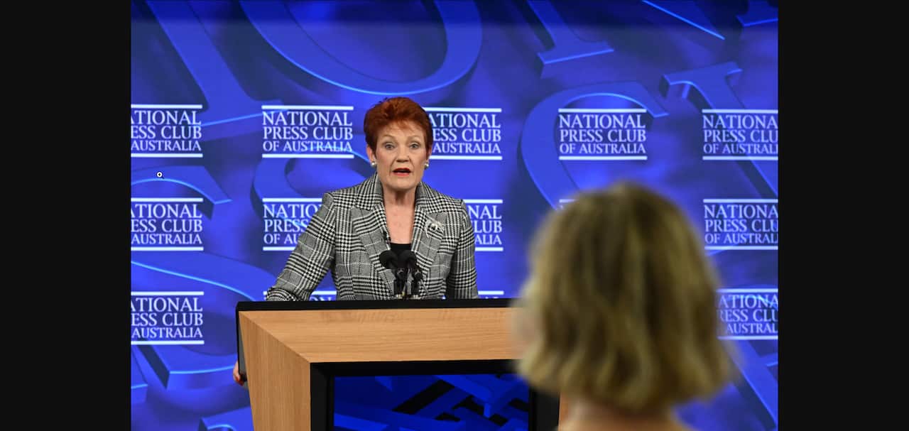 Pauline Hanson national press club.jpg