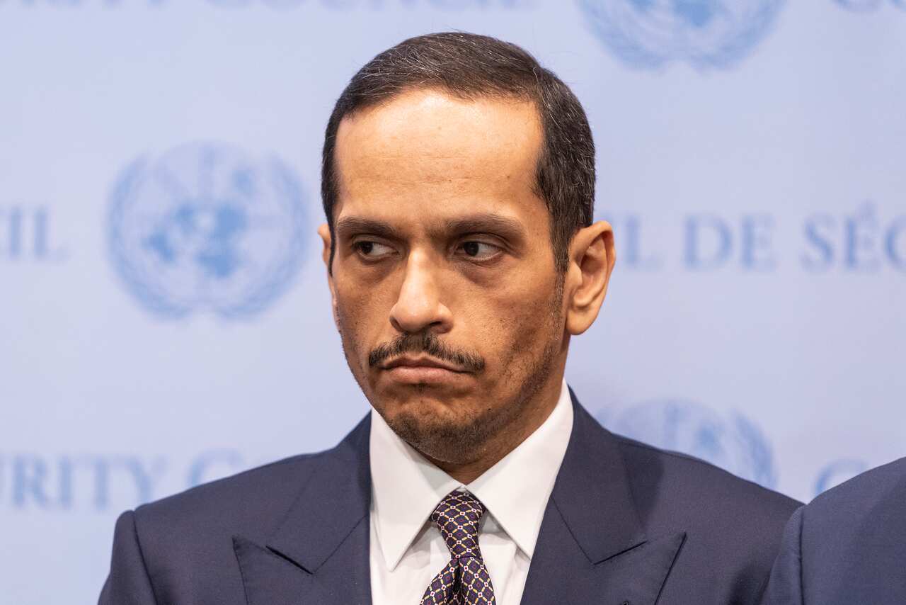 .A man in suit and tie