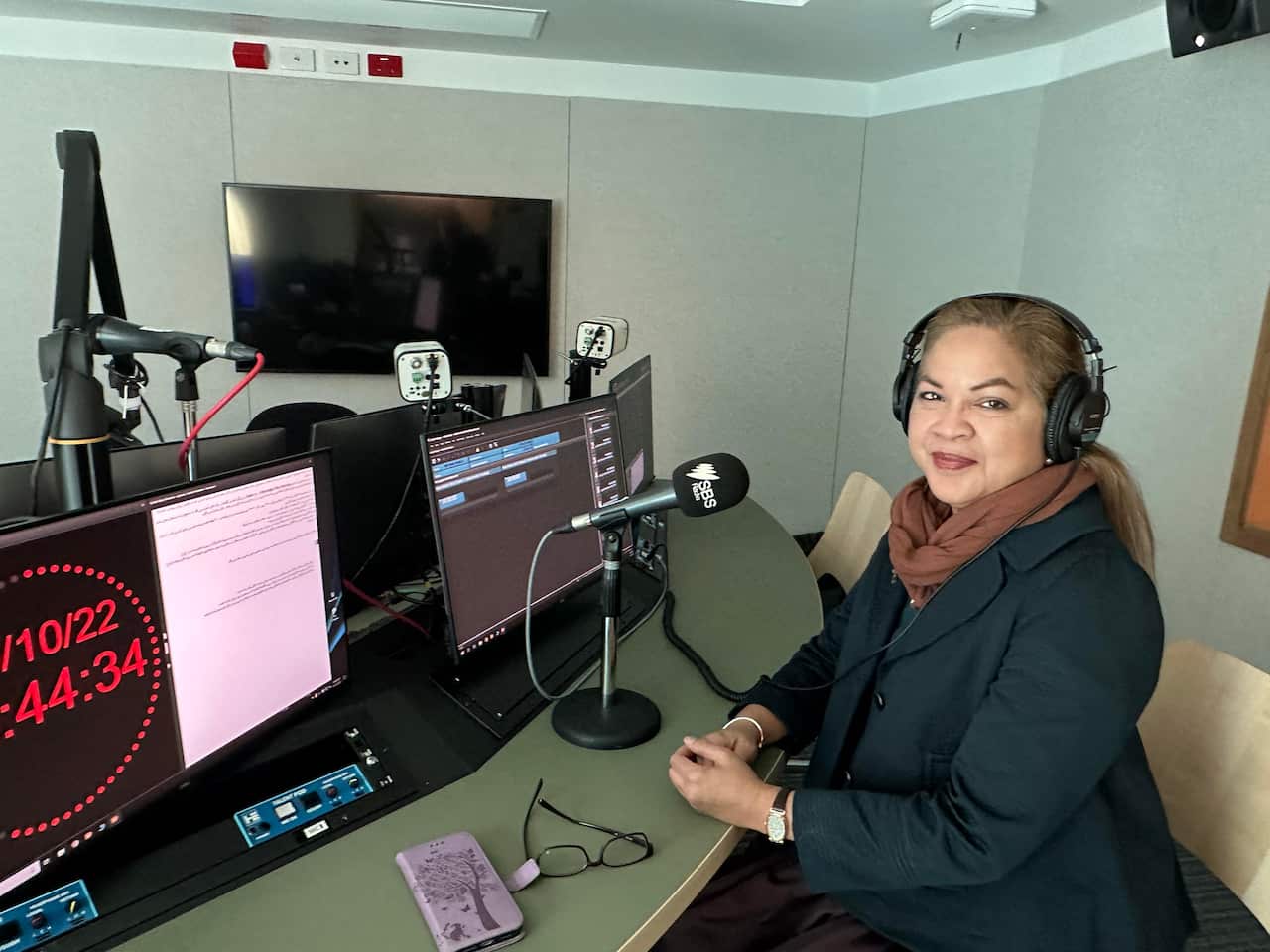 ana labrador sbs.jpg