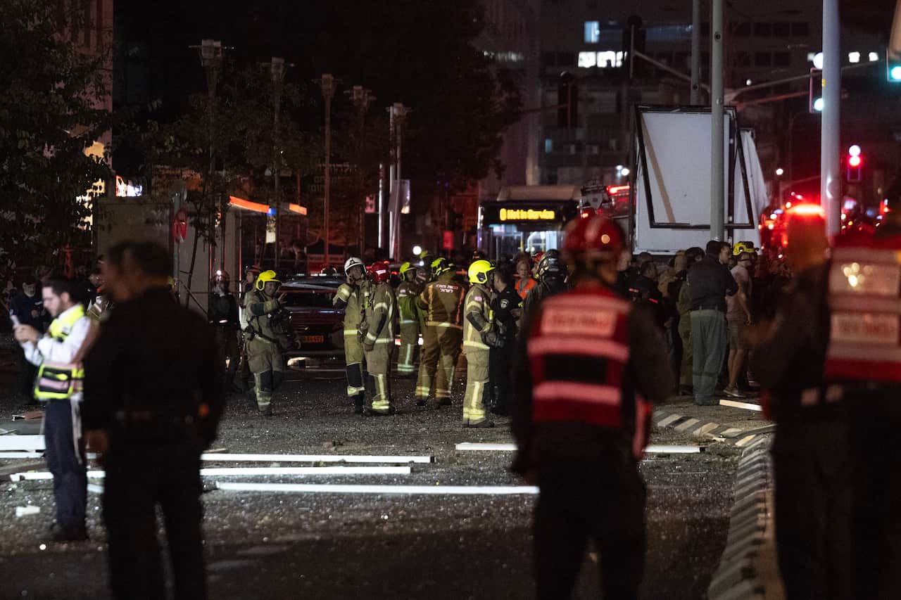 Debris of intercepted missile causes damages in Tel Aviv
