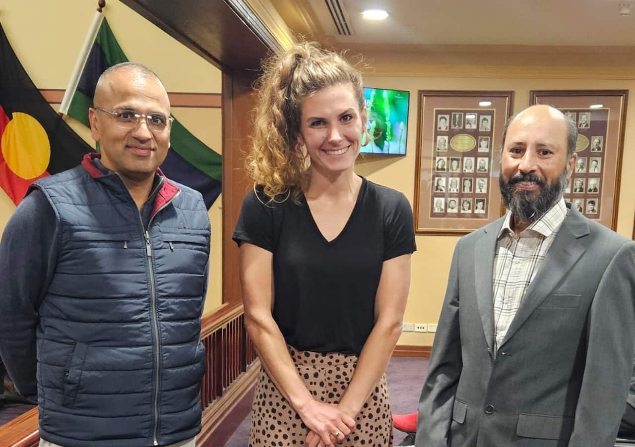 Rajendra Pandey, Venkat Lingampally and Mayor of the City of Port Adelaide Enfield
 Claire Boan.jpeg