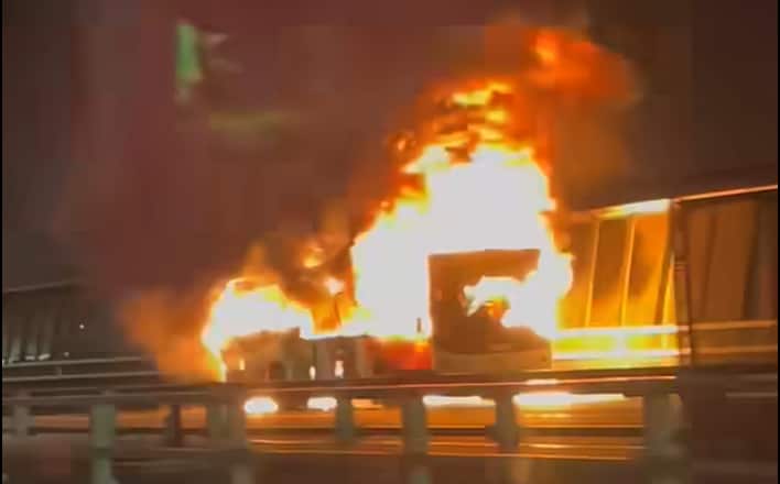 west gate bridge burning bus