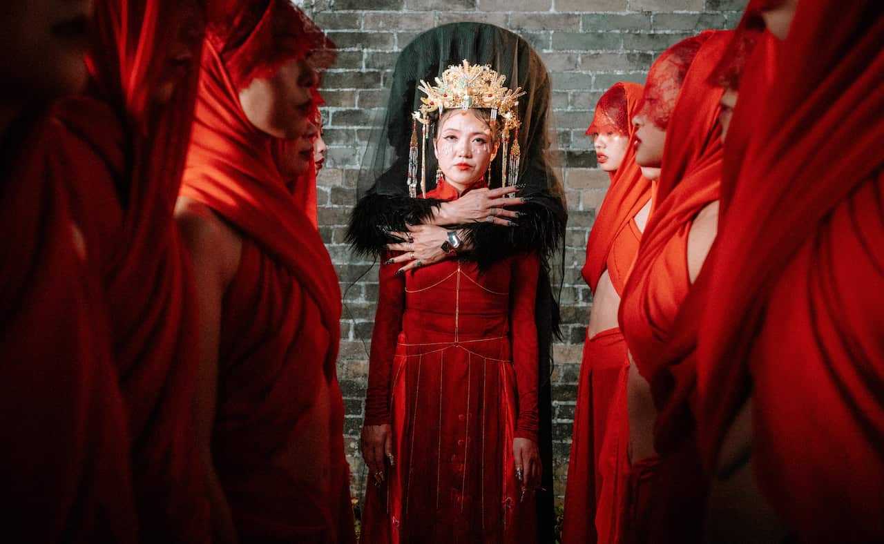 04_BTS Image_Rainbow Chan 'Seven Sisters' MV - credit Jonathan Lau.jpeg