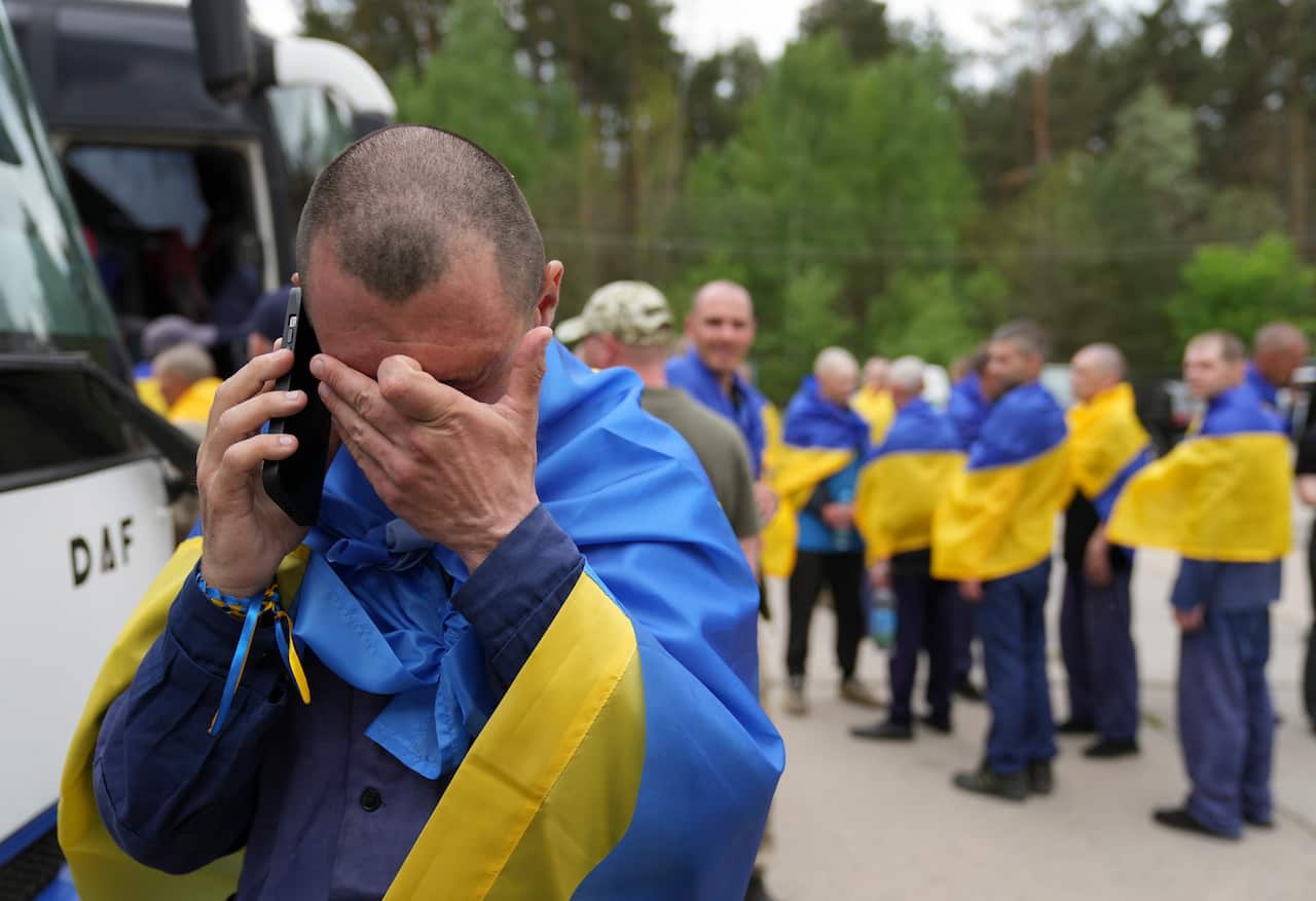 Ukraine and Russia exchange hundreds of prisoners of war