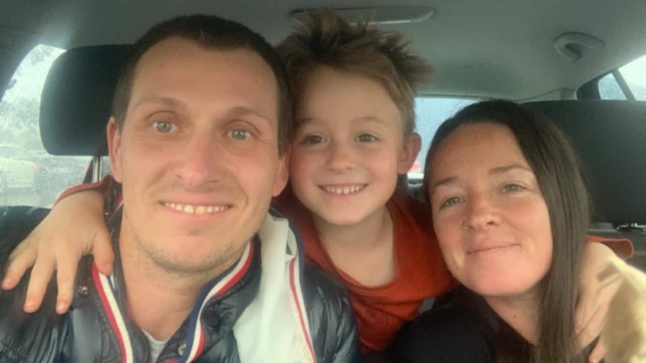 Marley with mum and dad, Andrea and Emily. "We are a strong family", says Andrea, even if they have separated.