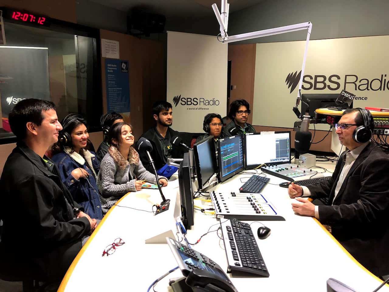 SBS studio 2019_PAKOZ group.jpg
