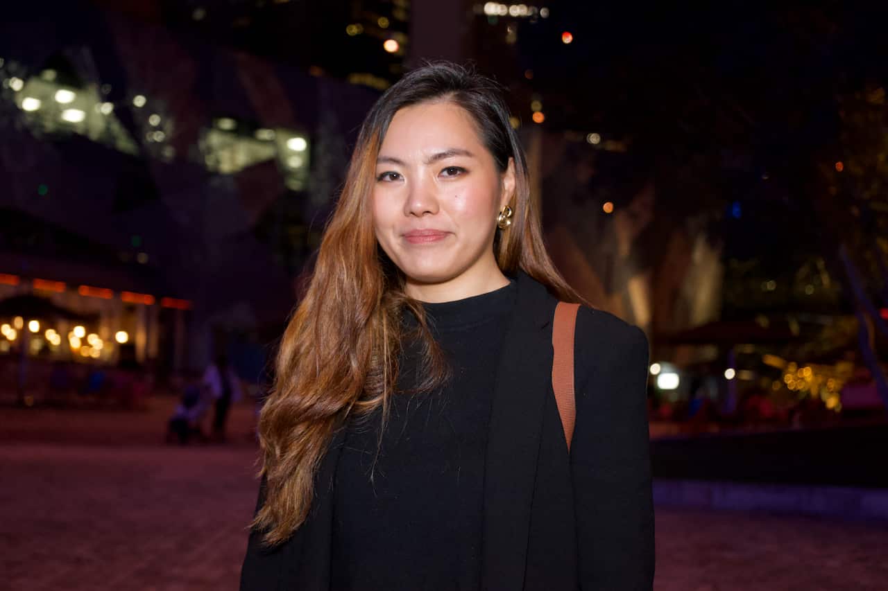 คุณนิตา คนไทยที่มาร่วมงานไว้อาลัย