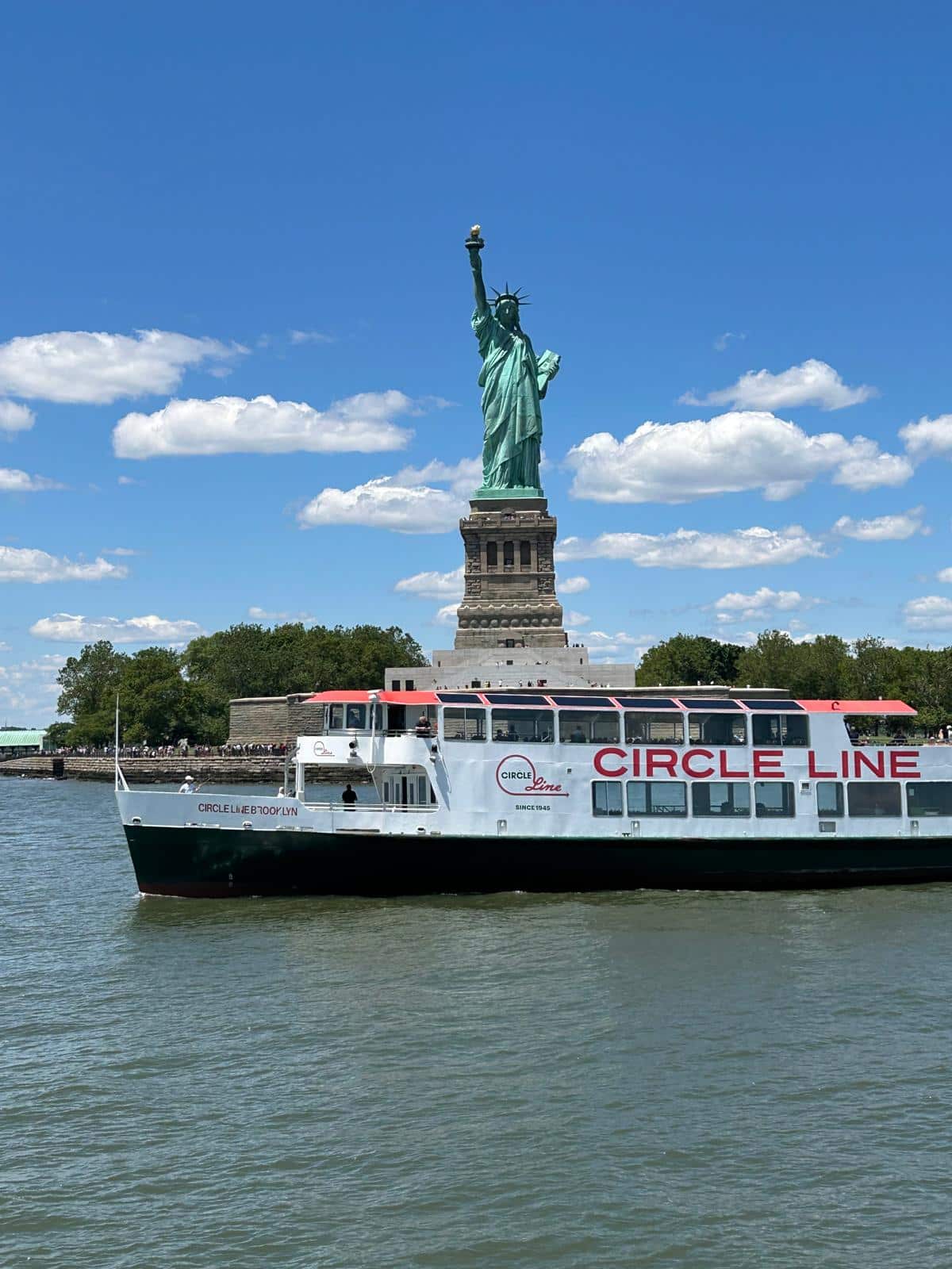 Statue NY.jpg
