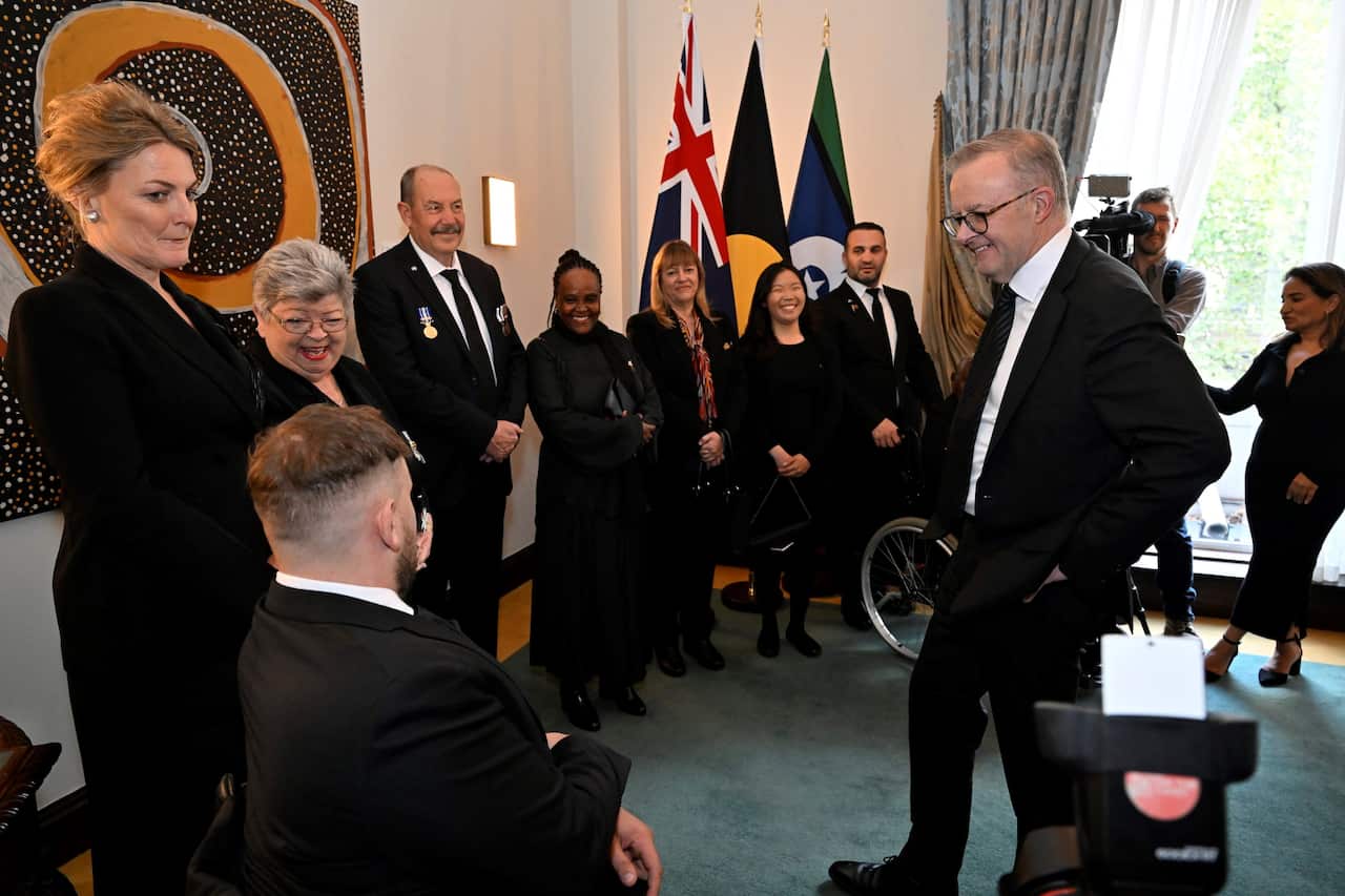 PM Albanese with 'Everyday Australians' that Invited To The Queen's Funeral