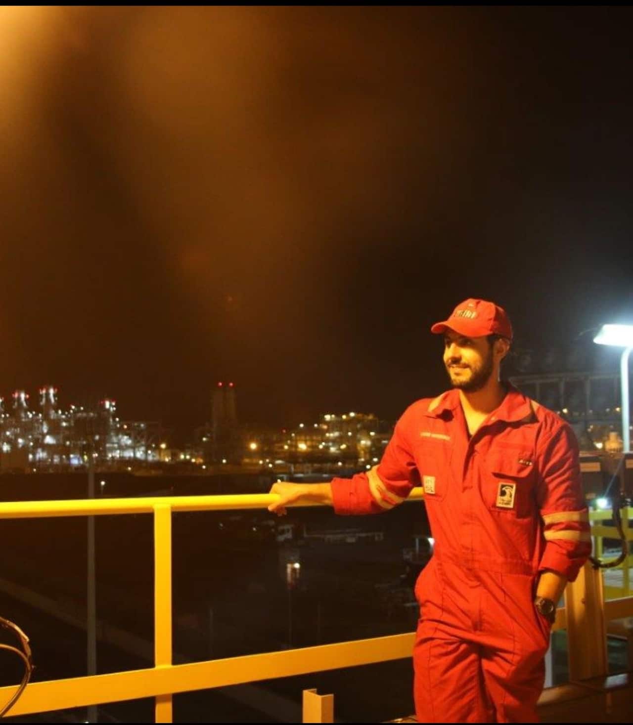 Neebal  AlFaqeeh in Artifitial island.JPG