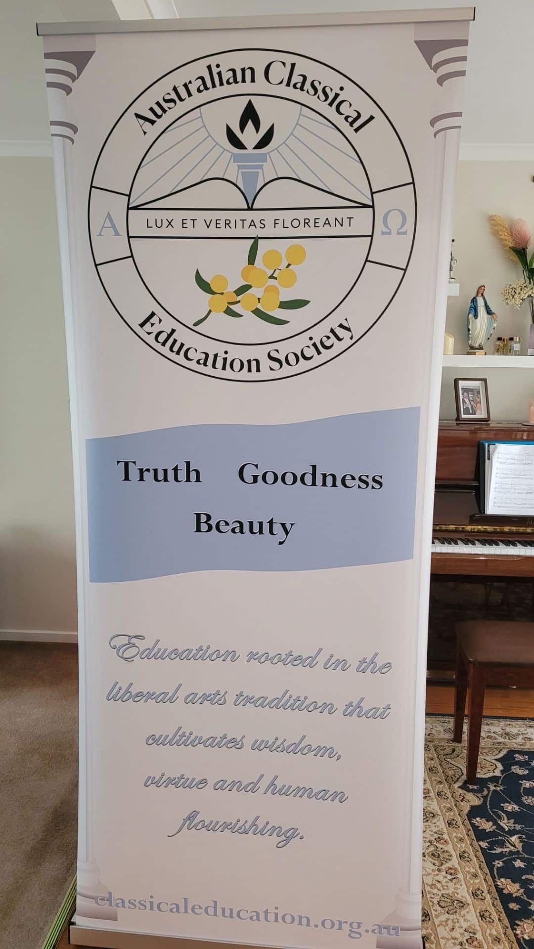 Μπουζίκος Κώστας 3.jpg