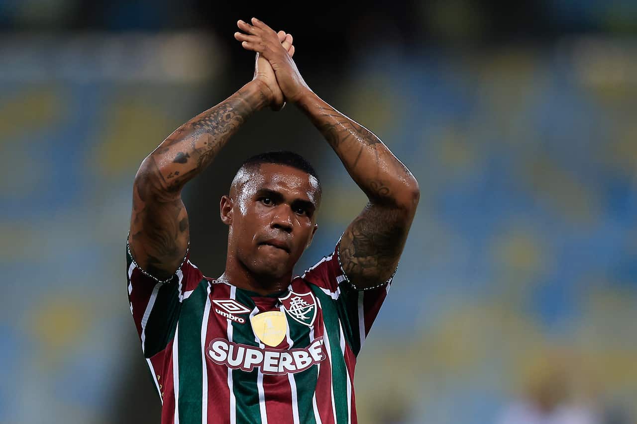 Douglas Costa Fluminense