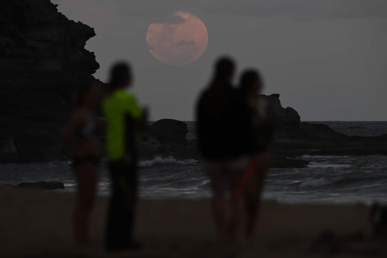 LUNAR ECLIPSE AUSTRALIA