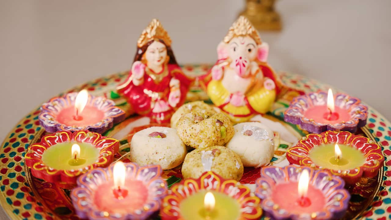 Sandesh - no text.jpg