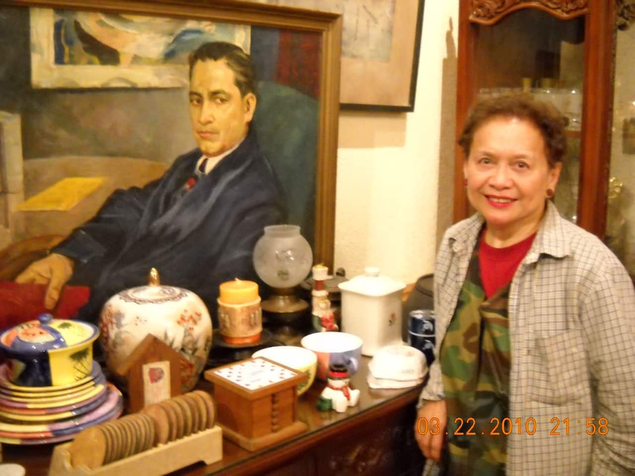 LAK with her father's portrait.JPEG