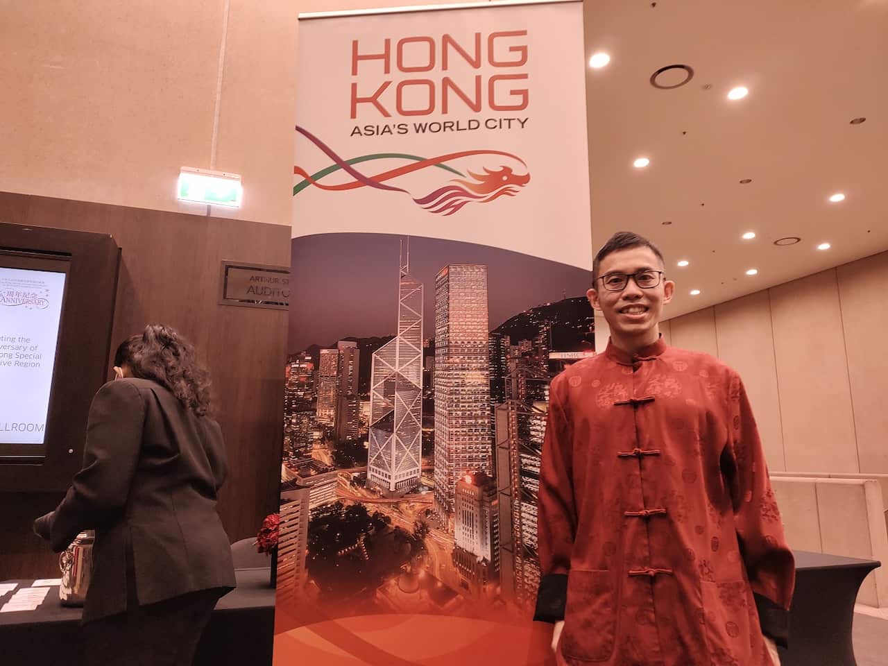 Eric Lau, youth leader aEric Lau, youth leader at Chao Feng Chinese Orchestrat Chao Feng 