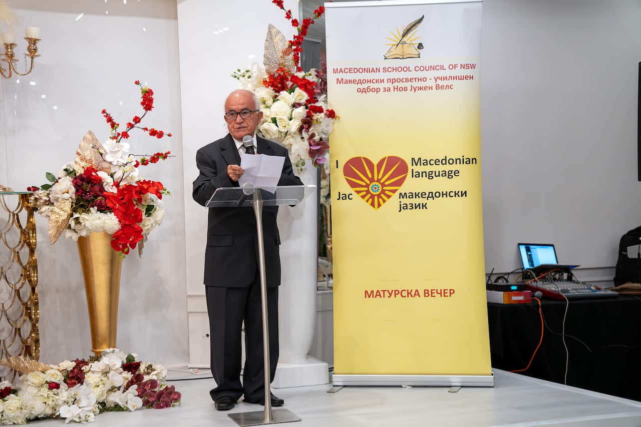 Тоде Кабровски.jpg