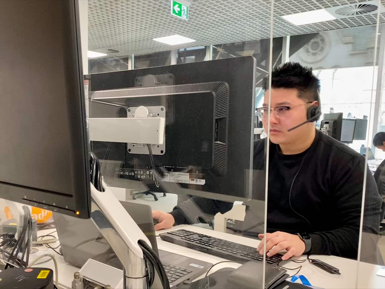 Michael Husky Nguyen is working in the office.jpeg