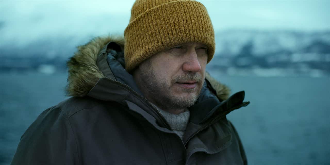 Poromafia_EP1_Stills_07 copy.jpg