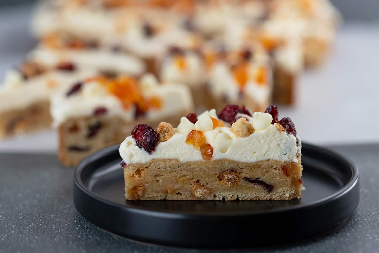 Comfort Food with SW _Caramelised White Chocolate Blondies.jpg