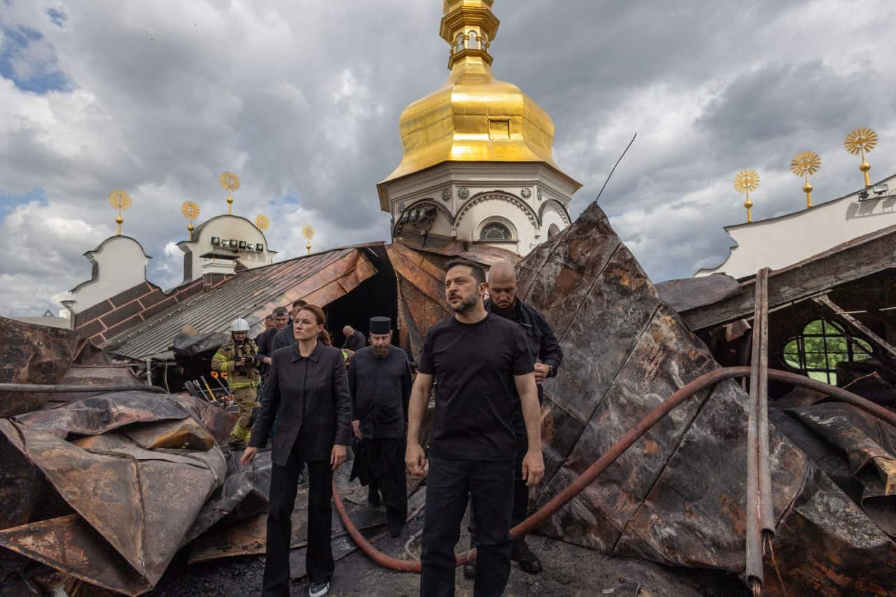 Ukrainian President Zelensky Visits Damaged Cathedral - Kiev