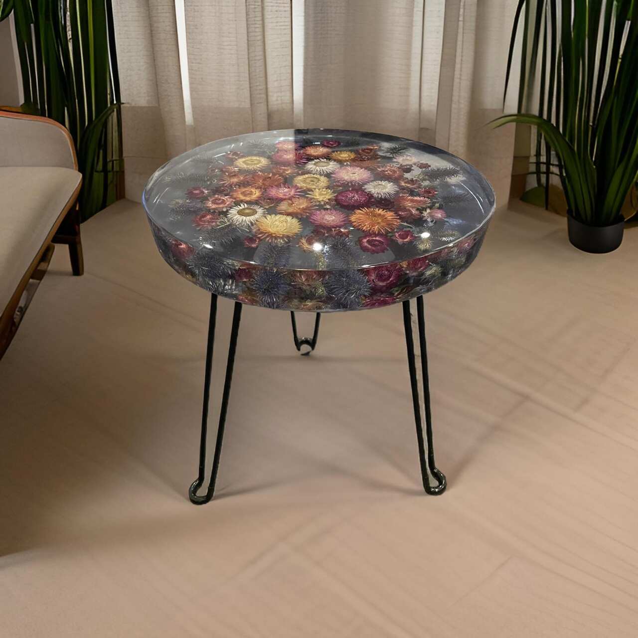lama - Resin Table .JPG