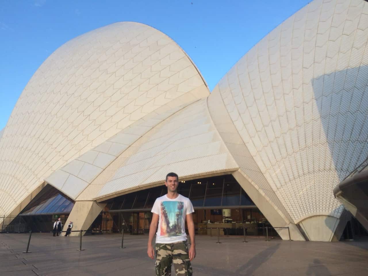 Simone Cavallaro al suo arrivo in Australia a Sydney.