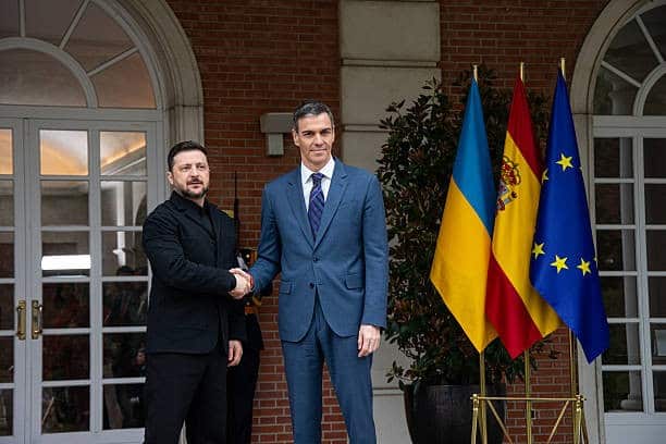 Spanish Prime Minister Pedro Sanchez welcomes President Volodymyr Zelenskyy at La Moncloa Palace in Madrid, Spain, on March 18, 2026 ..jpg