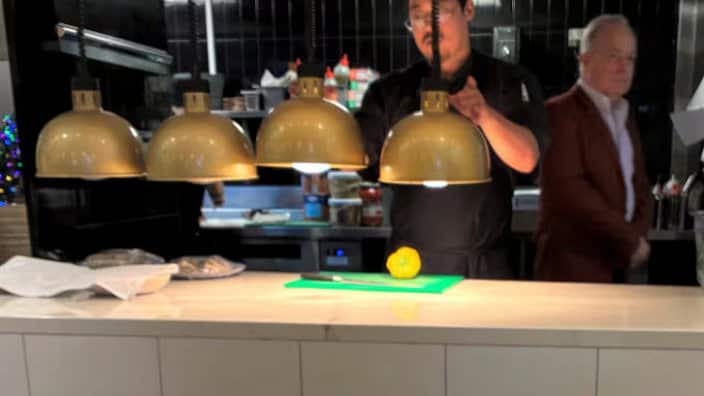 271225 Smallbiz Song Hotel Thumbnail.jpg