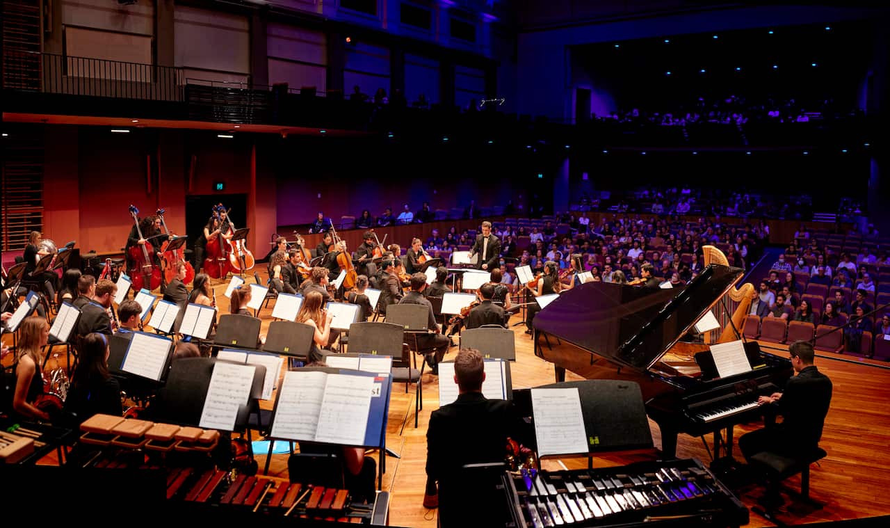 Καραμάνος Παναγιώτης 2.jpg