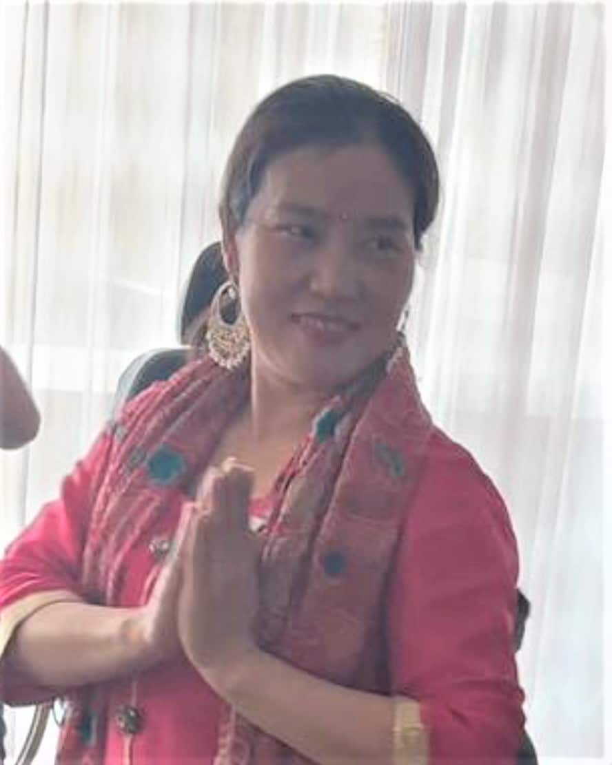 aged care worker.jpg