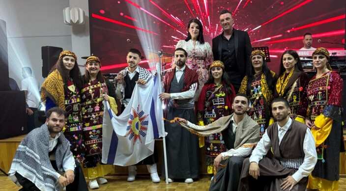 فرقة بغديدي تشارك في أحد المهرجانات.png