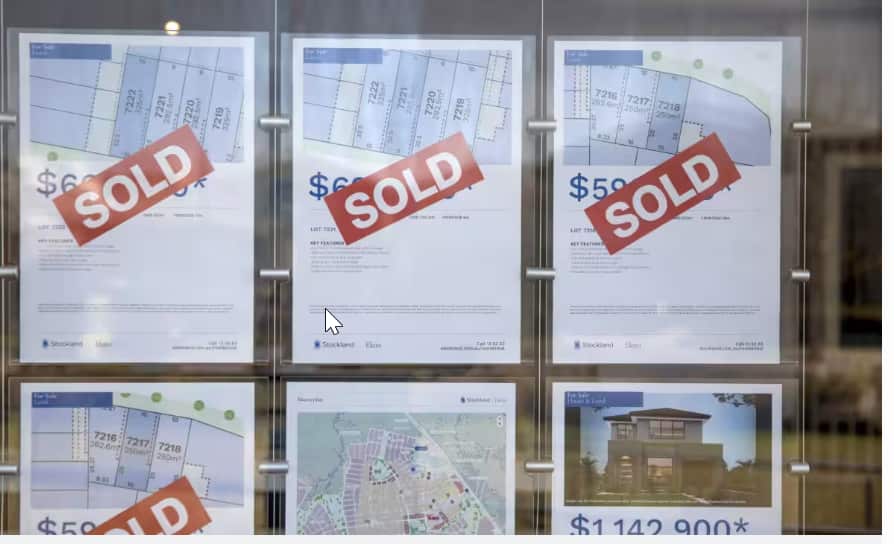 One suburb in Sydney recorded a 25 per cent of increased shares of homes being sold below asking prices compared to last year..png
