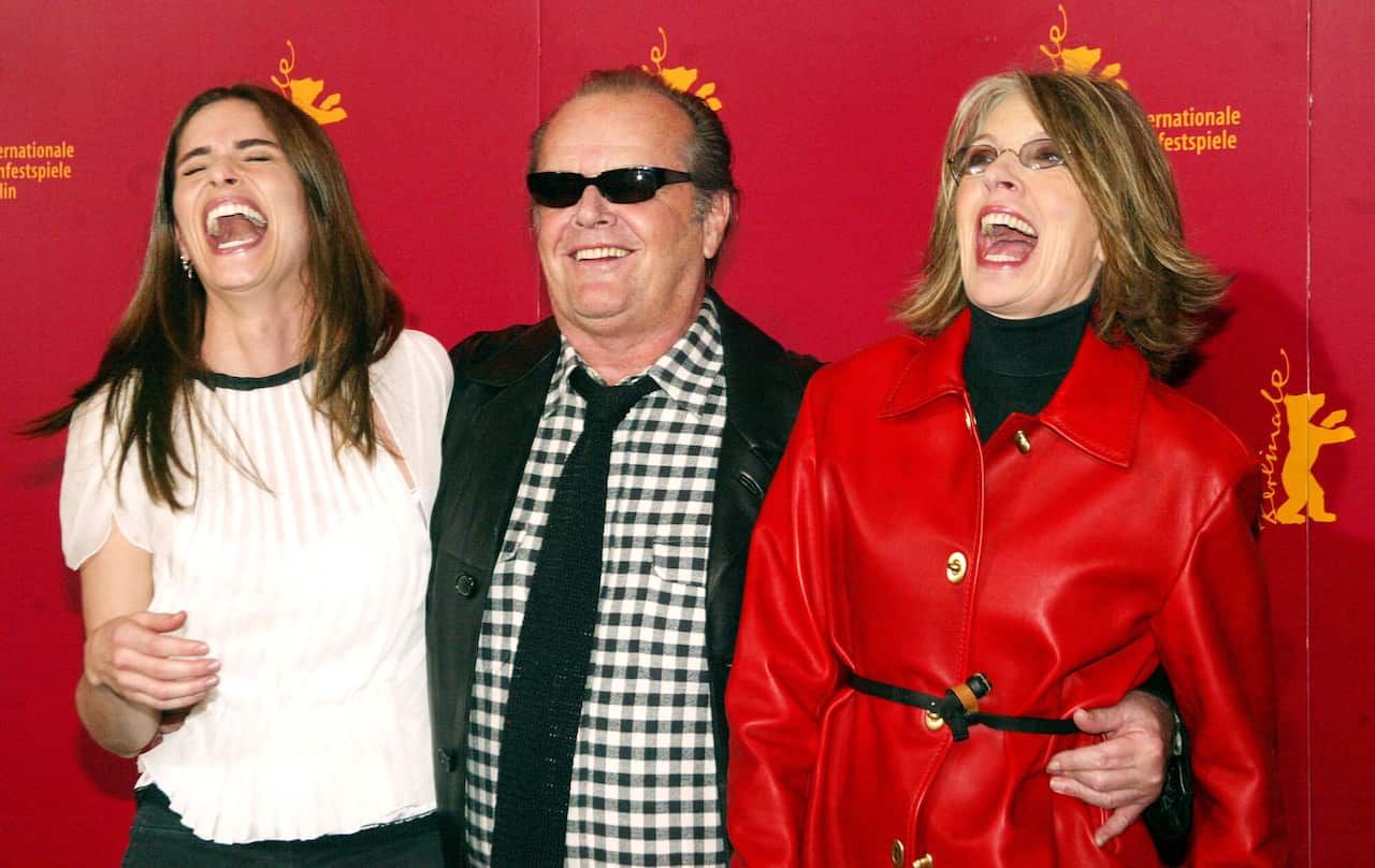 Amanda Peet, from left, Jack Nicholson, and Diane Keaton appear during a photocall for their film "Something's Gotta Give"