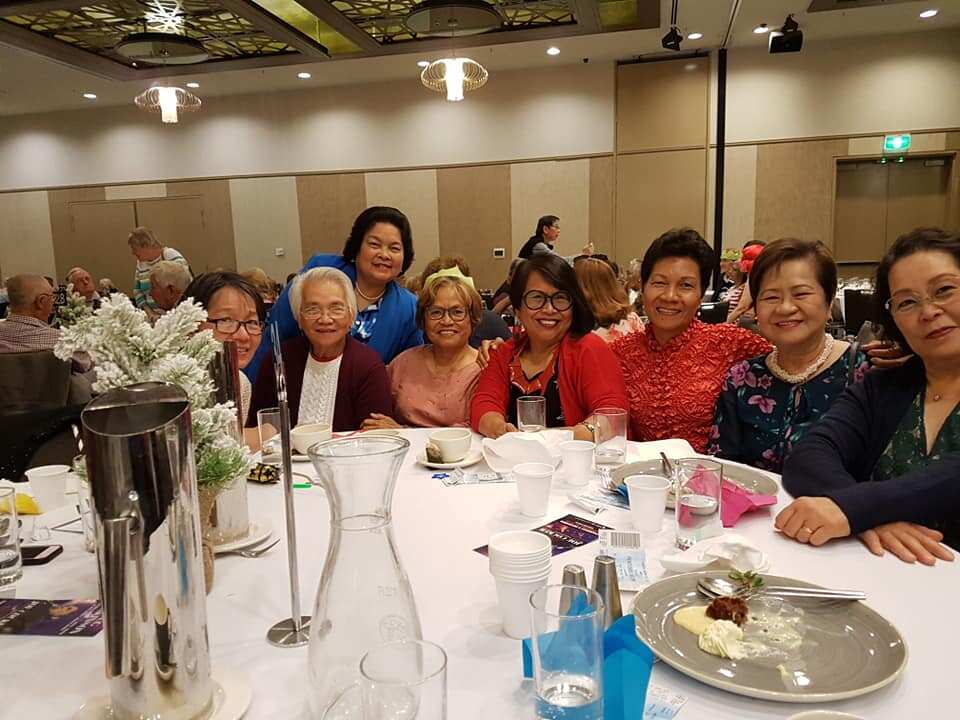 Lolita with her friends in Canberra.jpg