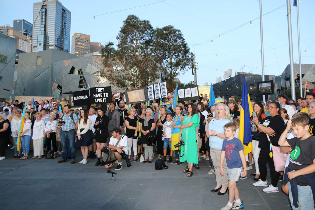 People have gathered in solidarity with Ukraine on the first anniversary of the full-scale Russia's invasion of Ukraine. Melbourne, Federation Square, 24 February 2023.JPG