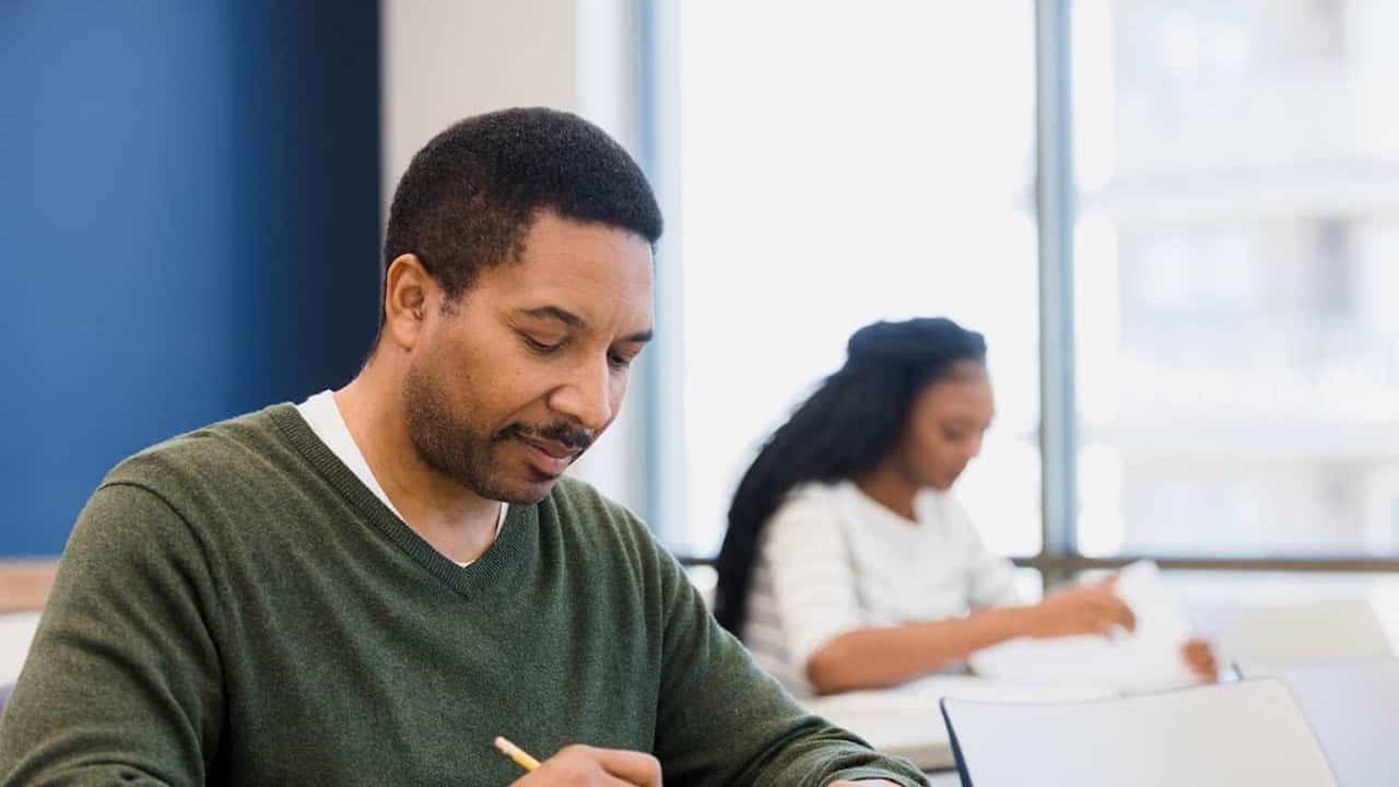 ENGLISH LANGUAGE.jpg