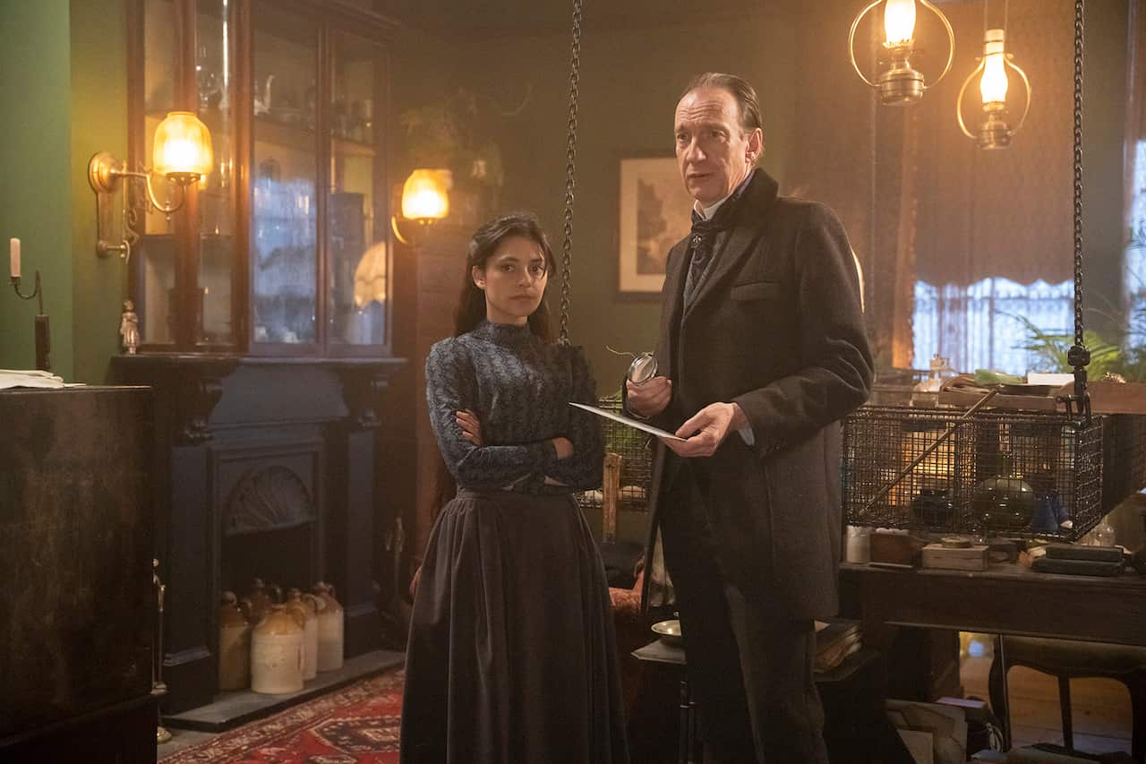 Sherlock&Daughter_106_061224_FM_0301.jpg