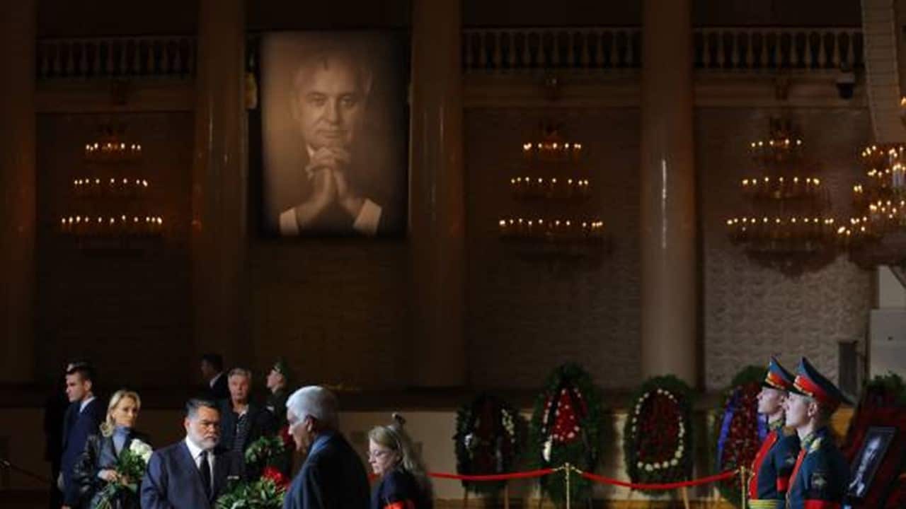 Mourners attend a memorial service for Mikhail Gorbachev.jpg