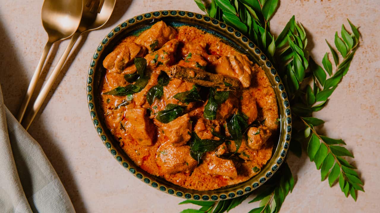 Smoked chicken curry 