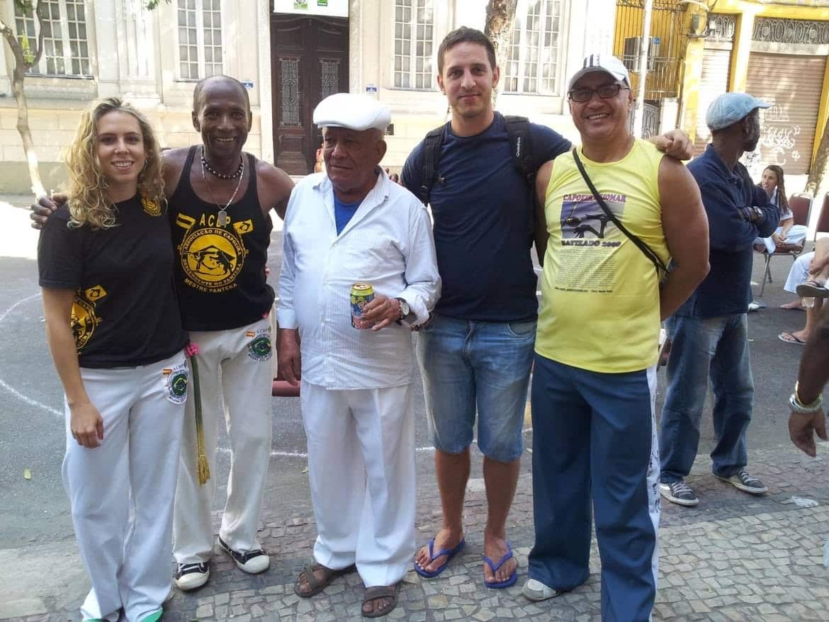 Damiano com mestre RJ.jpg