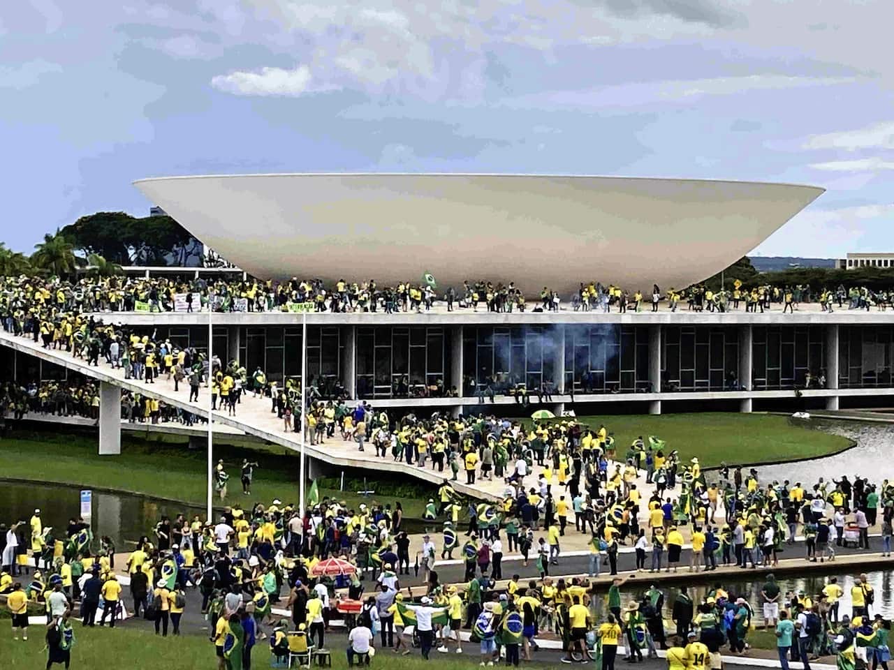 Pro-Bolsonaro rioters storm into Brazil's top government offices