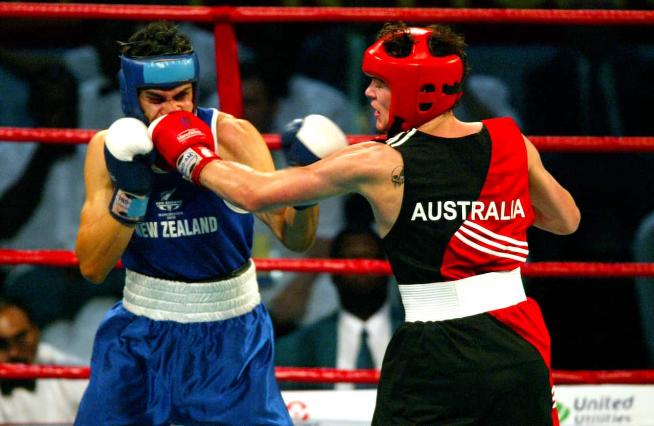 New Zealand Daniel Codling (blue) and Australian D