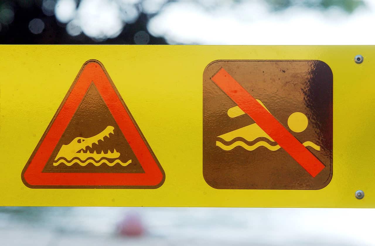 CROCODILE WARNING