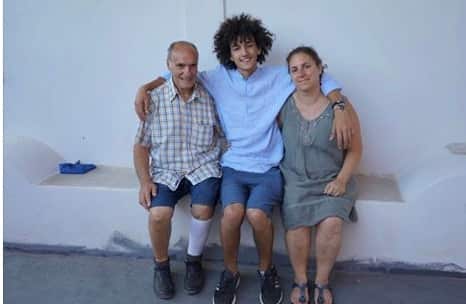 2016 Filicudi Gaetano Rando con la figlia Giuliana e il nipote Pablo.jpg